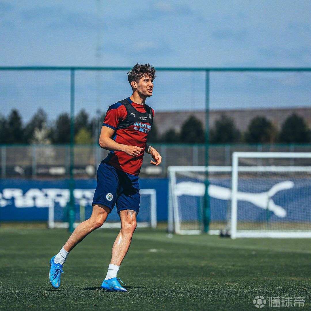 开云官方app下载站-莎拉波娃vs阿扎伦卡